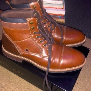 Sonoma brown boots
